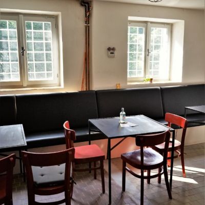 2019 08 : Kavárna Perla už skoro rok v provozu. (fotografie Jan Řehák)